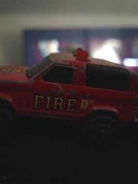 Majorette Sonic Flashers FDNY Fire Rescue Unit 56 Diecast Car
